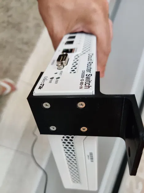 Giá đỡ lắp đặt chuyển mạch Mikrotik CRS309 trên tường hoặc... - Image 2