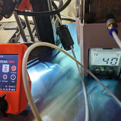 Hộp sấy filament Sunlu FilaDryer S1 với giá đỡ PTFE M10/M6