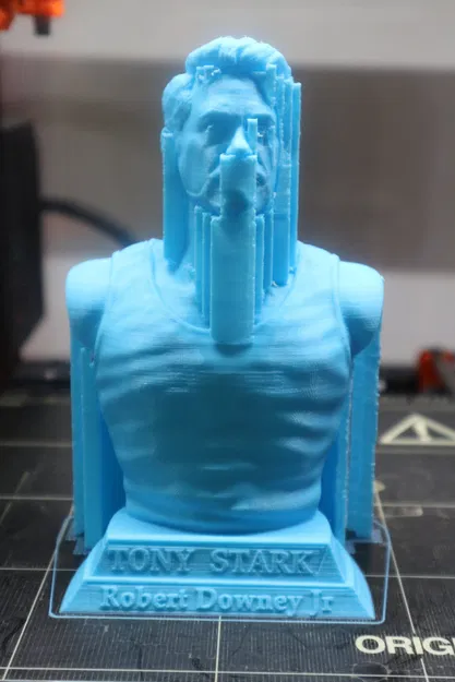 Tượng bán thân Tony Stark/Iron Man của Robert Downey Jr. - Image 11