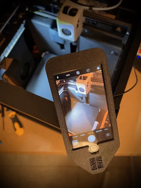 Giá đỡ iPhone Bambu Labs P1P cho máy in 3D - Image 4