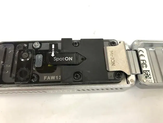 Tấm chắn ánh sáng cho dòng chảy Oxford Nanopore MinION - Image 1