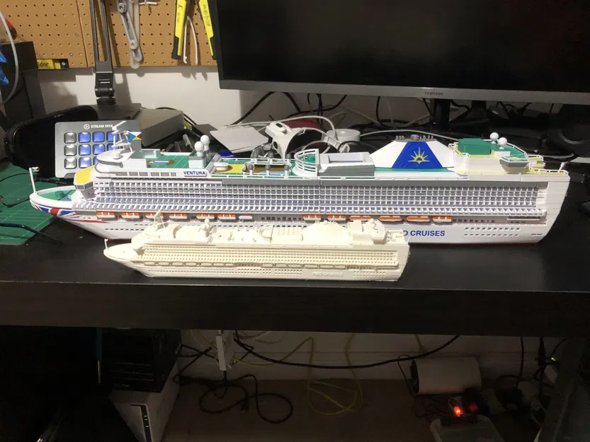 Mô hình tàu du lịch P&O Ventura tỉ lệ 1:1000 không cần hỗ trợ - Image 3