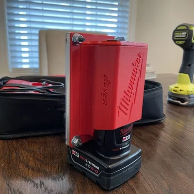 Đèn pin Milwaukee M12 Rover với thiết kế bền bỉ