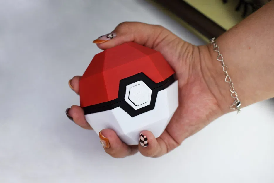 Pokeball Low Poly để lưu trữ Pokemon Low-Poly - Image 1