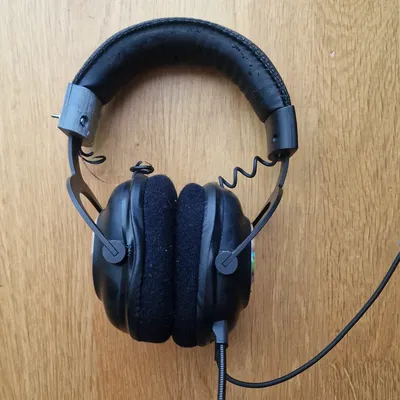 Nắp chụp đầu tai nghe Logitech ProX Gaming được thiết kế lại