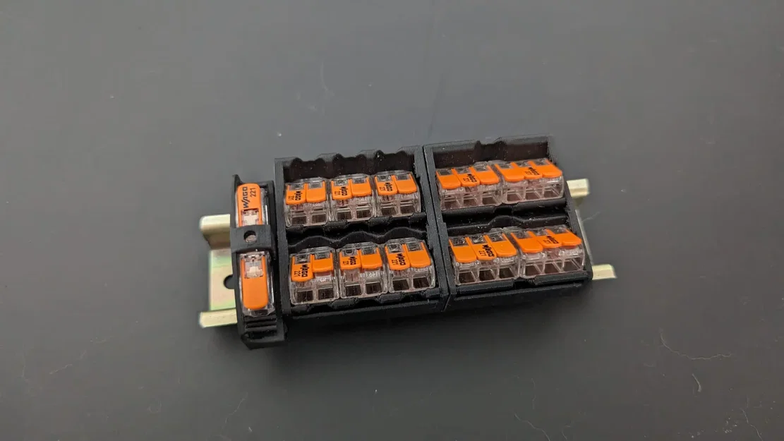 Giá đỡ DIN cho các đầu nối Wago 221 - Image 1