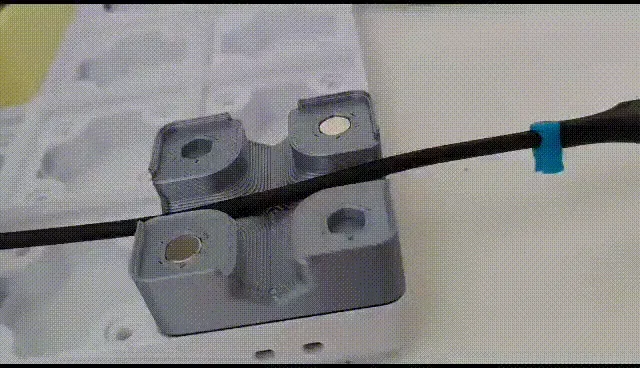 Bộ chia cáp Gridfinity cho giải pháp lưu trữ thông minh - Image 1