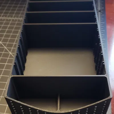 Bộ tổ chức với ngăn chia điều chỉnh linh hoạt