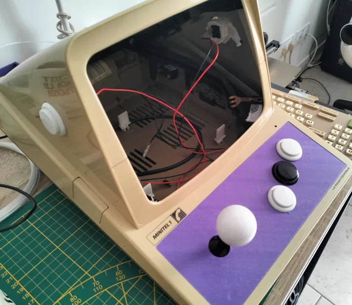 Bảng điều khiển cho Borne Arcade vintage từ Minitel1 - Image 1