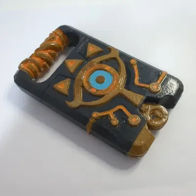 Thẻ hành lý hình Sheikah Slate từ BOTW