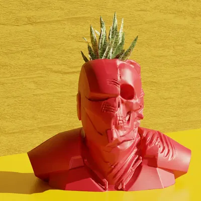 Đầu lâu Ironman làm chậu cây trang trí