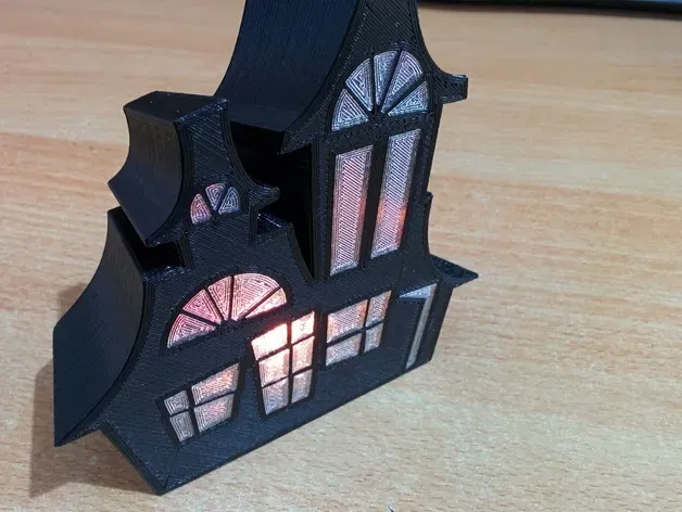 Nhà ma với cửa sổ kính màu in 3D - Image 2