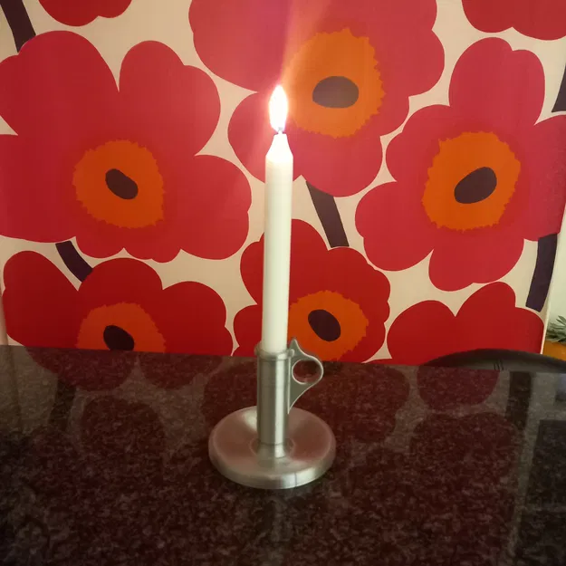 Giá đỡ nến cổ điển cho nến đường kính 19mm - Image 1