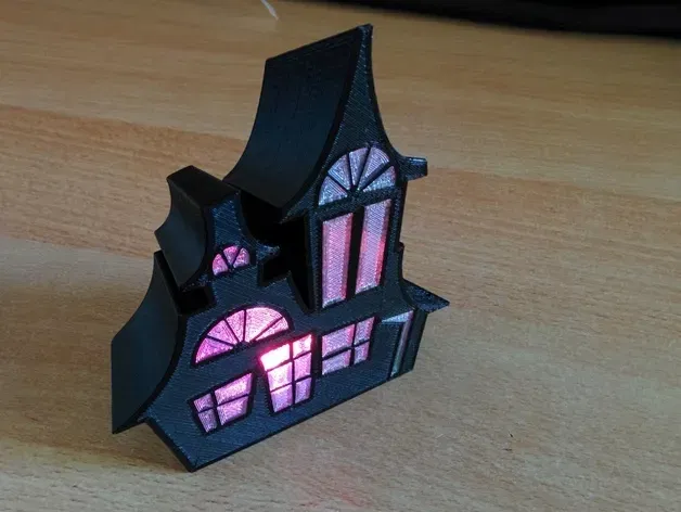 Nhà ma với cửa sổ kính màu in 3D - Image 4