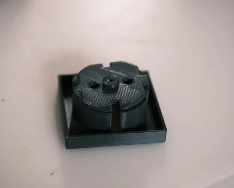 Ổ cắm điện Gira System 55 (loại EU) thay thế - Image 2