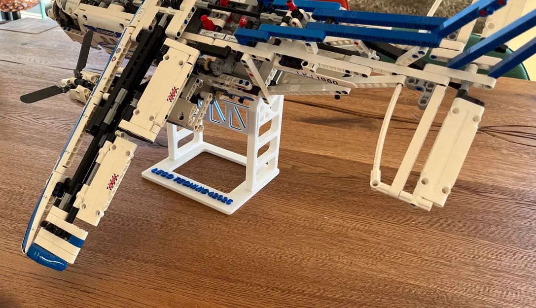 Giá đỡ trưng bày máy bay Lego Technics 42025 - Image 1