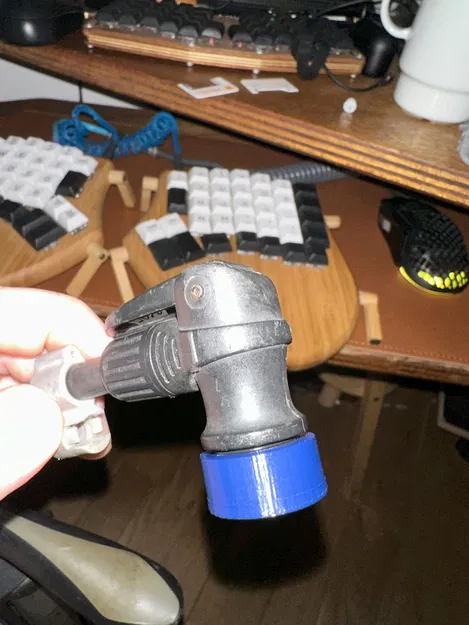 Nắp vít cho bơm xe đạp Traxx - Image 1