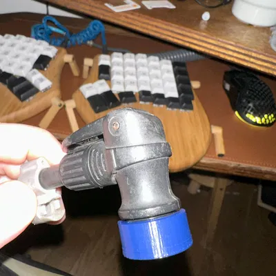 Nắp vít cho bơm xe đạp Traxx