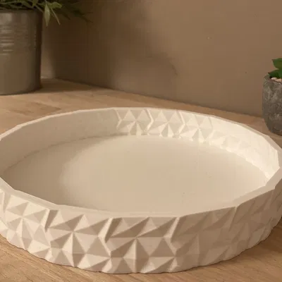 Khay đựng đa năng đơn giản cho không gian làm việc