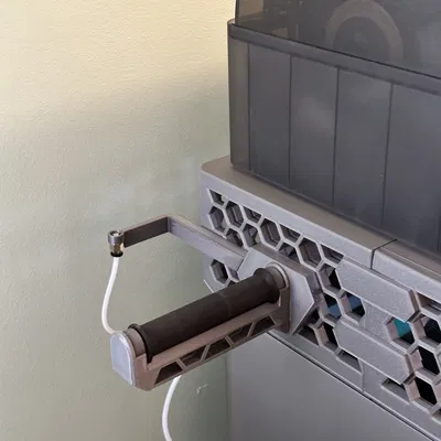 Giá đỡ cuộn dây HEX được điều chỉnh kích thước với hướng dẫn ống PTFE cho các cuộn dây có đường kính trung tâm nhỏ hơn