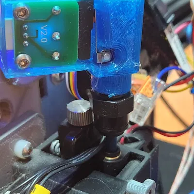 Cảm biến filament M10 tương thích với hai đầu nối PTFE M10