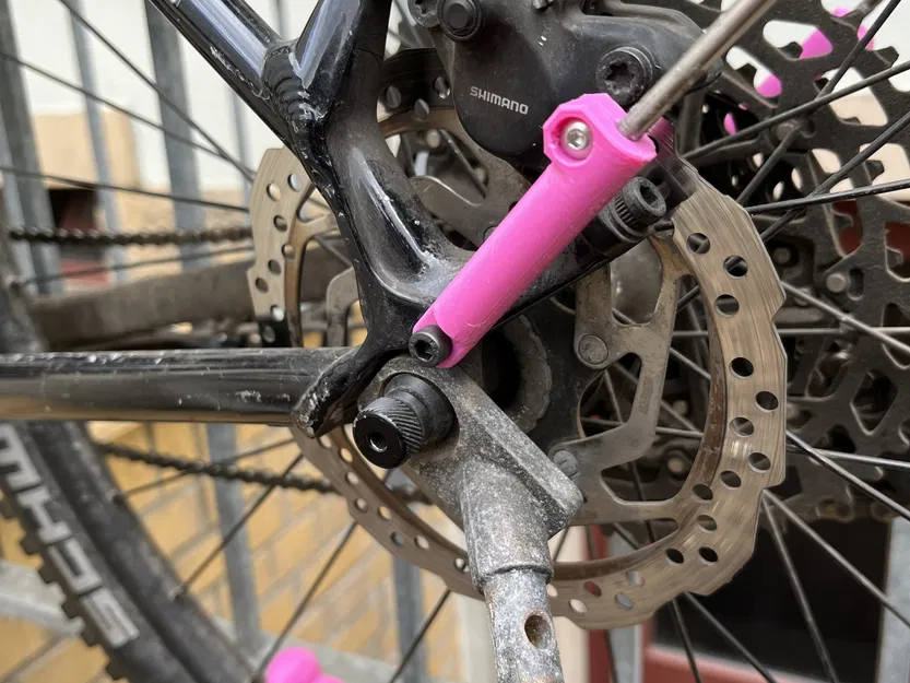 Phụ kiện thay thế cho giá đỡ chắn bùn SKS Velo Mountain 65 - Image 1