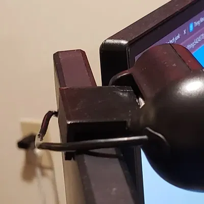 Kẹp cơ bản Logitech Pro 9000 cho webcam