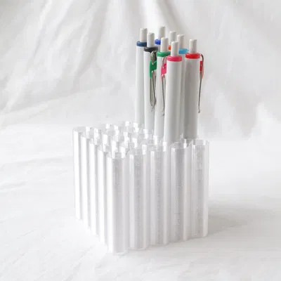 Giá đỡ bút đơn giản hình trụ 5 x 5 với chế độ bình xoáy