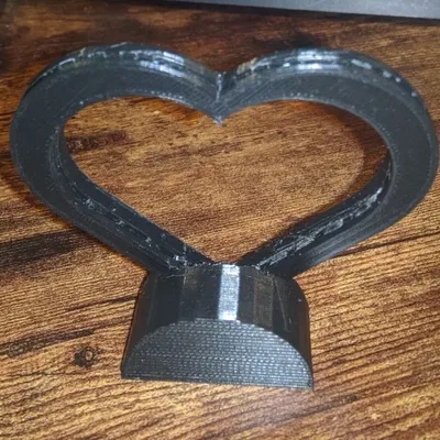 Khung hình trái tim nhỏ xinh xắn cho ảnh