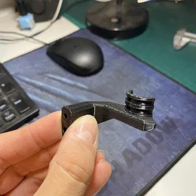 Giá đỡ cáp umbilical Stealthburner CW2 với nắp tự đóng 13mm