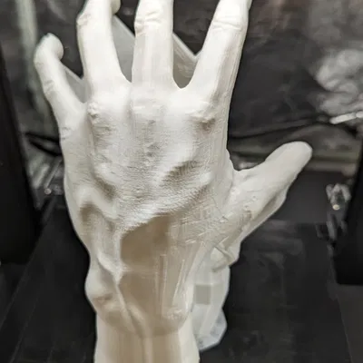 Cải tiến tay trái của người giữ nhà ma Lowes