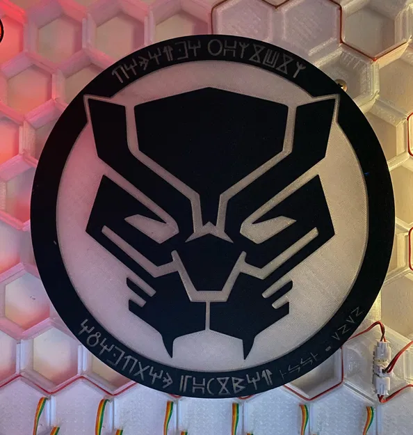 Mô hình hiển thị ánh sáng Wakanda Forever phong cách Black Panther - Image 2