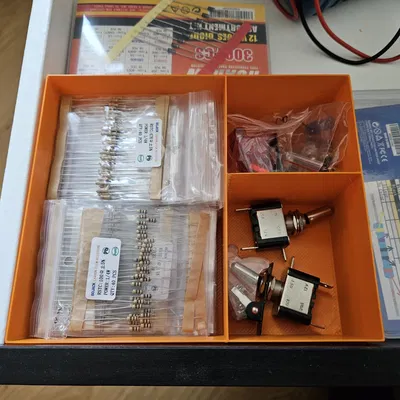 Hộp tổ chức đa năng cho Alex (IKEA)