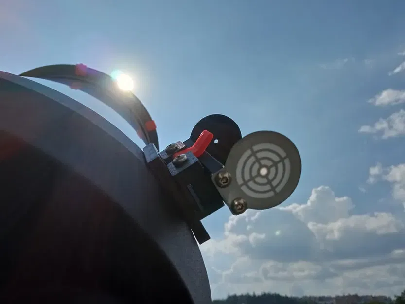 Thiết bị tìm kiếm mặt trời cho việc xác định vị trí mặt... - Image 1