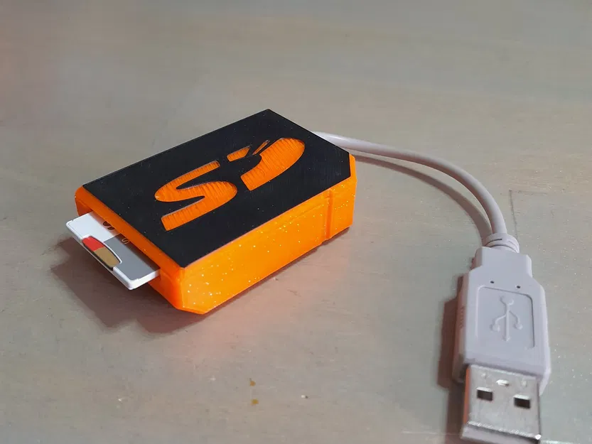 Đầu đọc thẻ SD Lenovo tái chế cho máy tính để bàn - Image 1