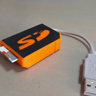 Đầu đọc thẻ SD Lenovo tái chế cho máy tính để bàn