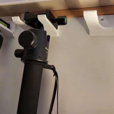 Giá treo tường cho chân máy ảnh đa năng