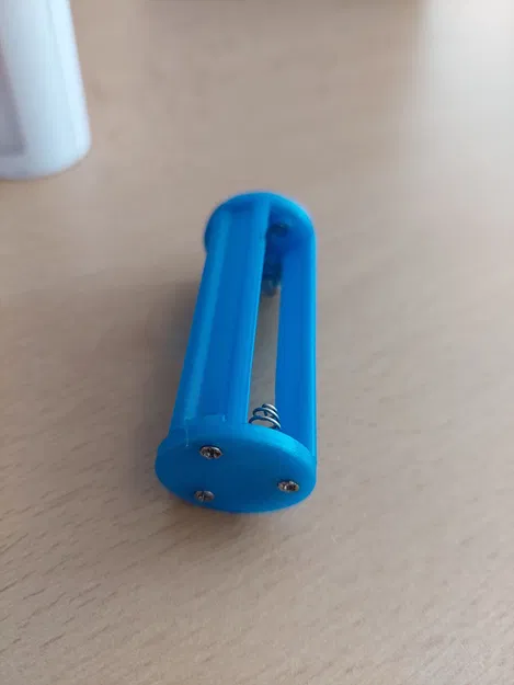 Giá đỡ pin AAA cho đèn pin Osram - Image 4