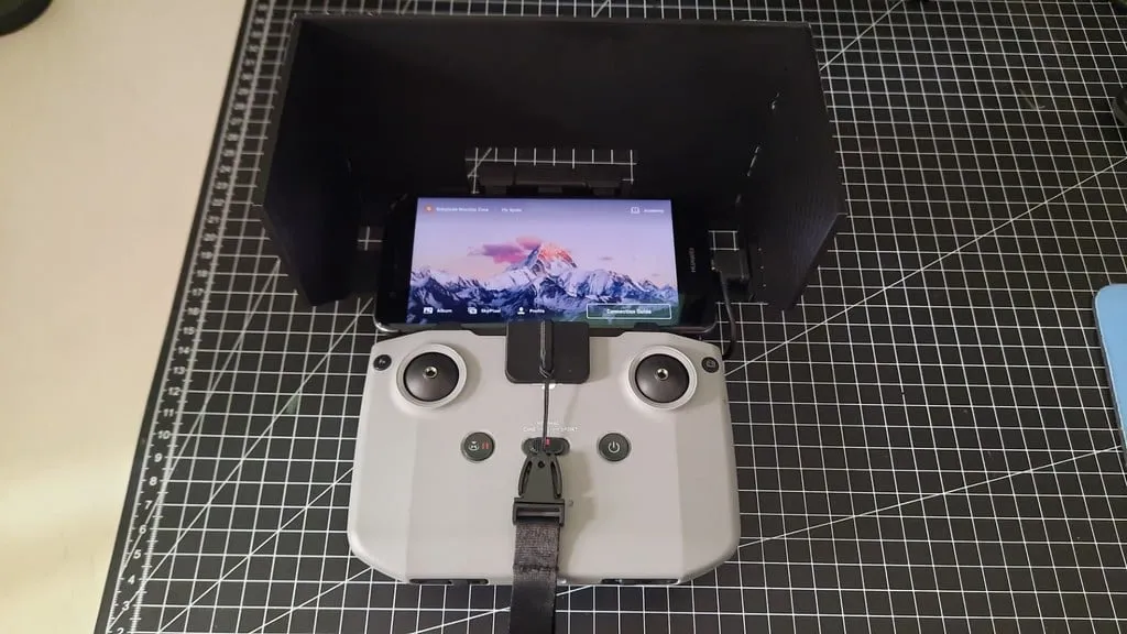 Tấm chắn nắng cho điều khiển DJI Mavic Mini 1/2 - Image 1