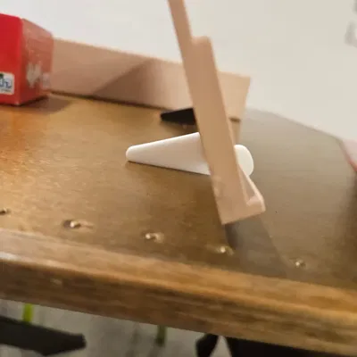 Chân đế cho trò chơi Rummikub