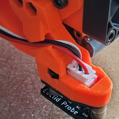 Giá đỡ và dock cho probe Euclid EVA 3