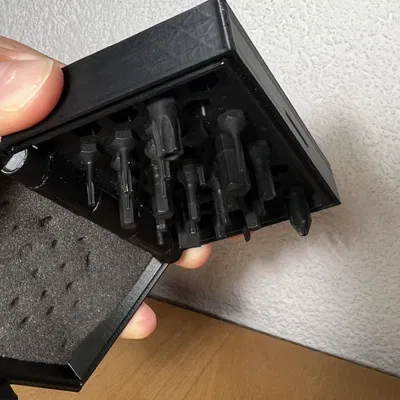 Chèn từ tính không linh hoạt cho dụng cụ vặn vít