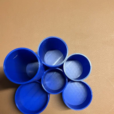 Giá đỡ bút retro 70 năm tuổi cho trẻ em