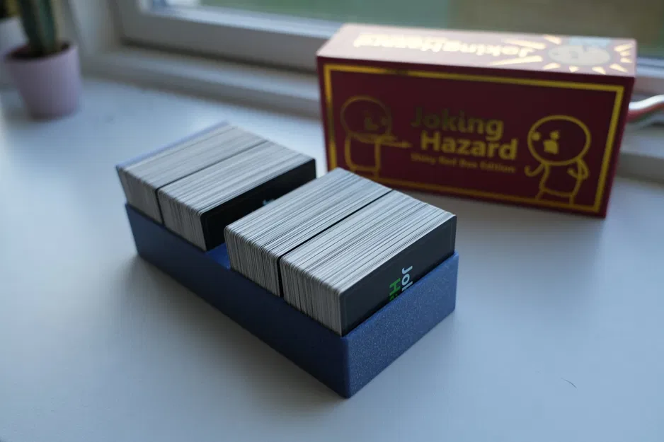 Bộ tổ chức thẻ bài Joking Hazard của Cyanide and Happiness - Image 1