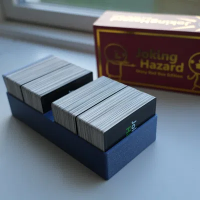 Bộ tổ chức thẻ bài Joking Hazard của Cyanide and Happiness