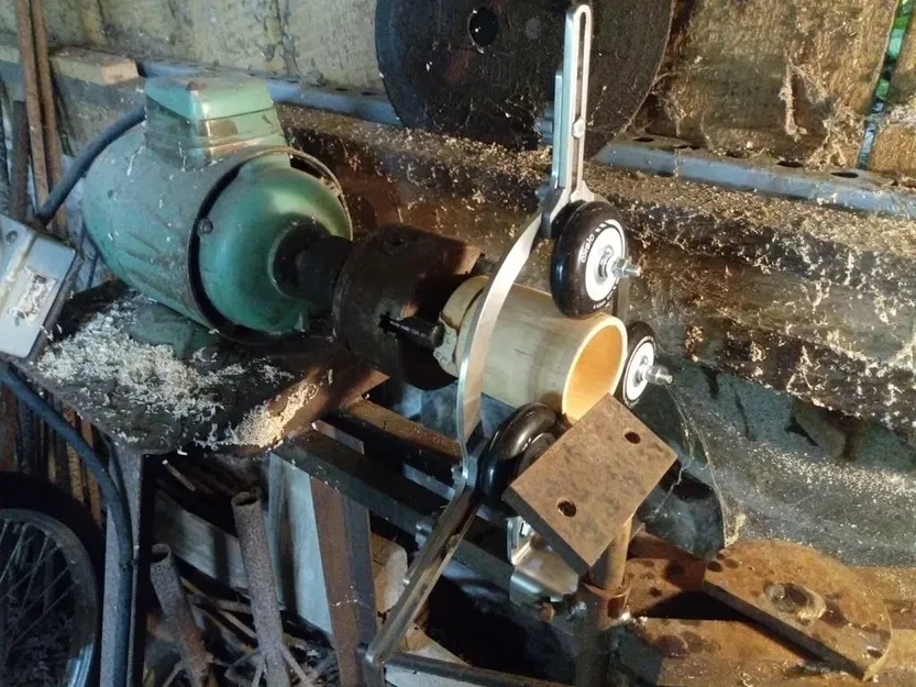 Giá đỡ ổn định cho máy tiện gỗ Lunette Trembleur - Image 1