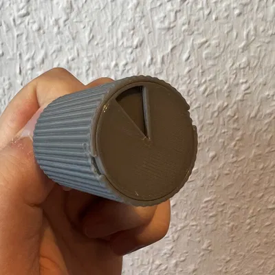 Núm khóa với trạng thái khóa xoay độc đáo