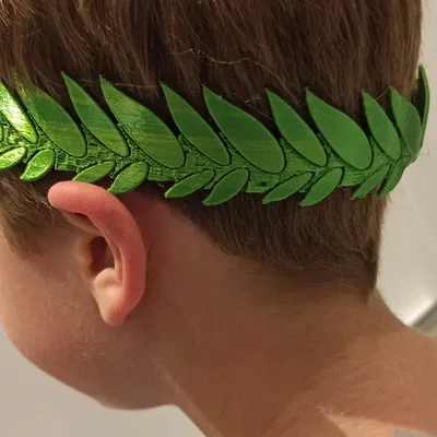 Vương miện Caesar dành cho cả trẻ em và người lớn