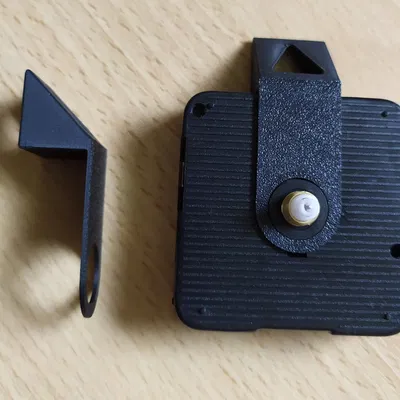 Giá treo đồng hồ từ mô hình clockwork Trung Quốc