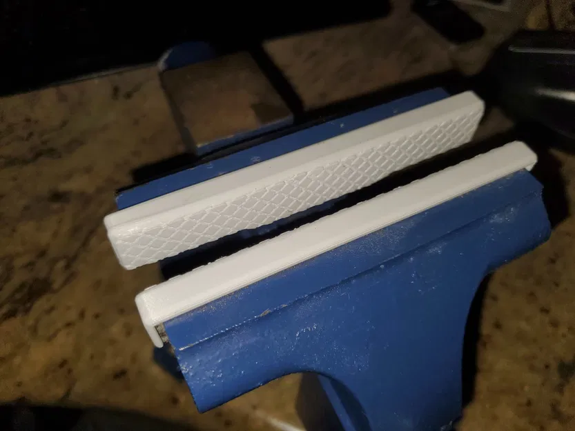 Bìa hàm kẹp cho máy in 3D bằng vật liệu mềm - Image 1